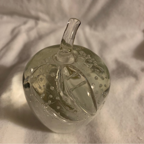 Stunning American Crystal Co Apple Paperweight Pristine Condition Sticker Bubble - Picture 8 of 10